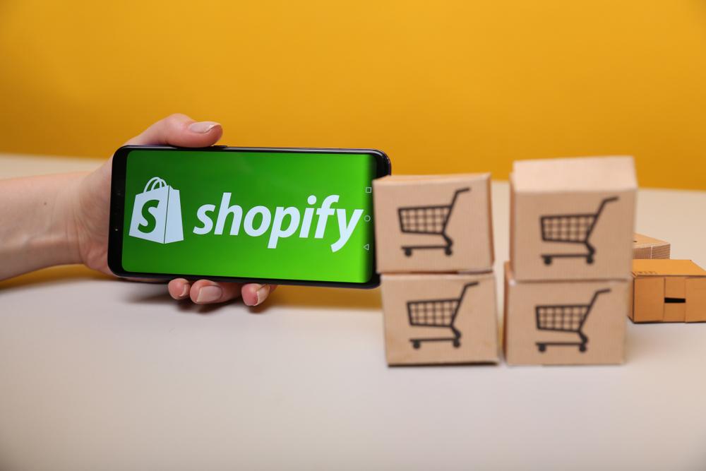 How to Start Dropshipping on Shopify